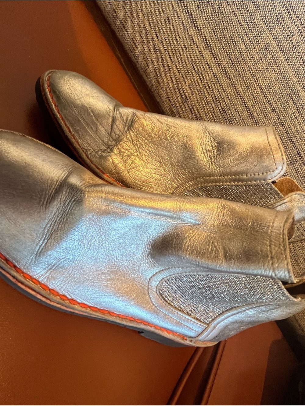 Penelope Chilvers Metallic Silver Slip-On Leather  sz 7  Boots with tire treads